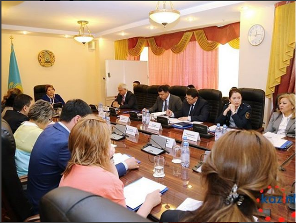 Межведомственная комиссия по делам несовершеннолетних и защите их прав при правительстве Республики Казахстан